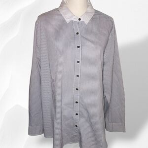 Diane Gilman Black and White Casual Button Down Shirt